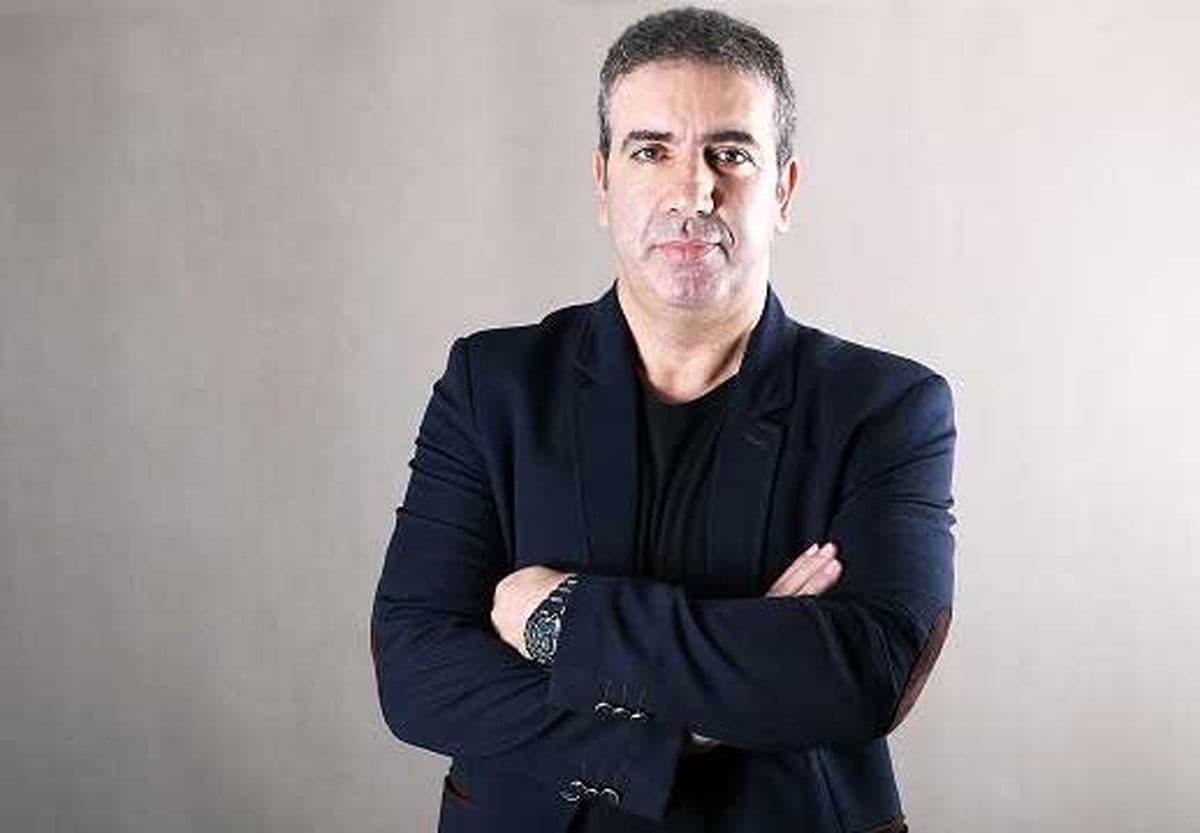 پیشکسوت پرسپولیس: درویش مأمور نابودی پرسپولیس بود؛ او مانند گواردیولا در بارسلونا، دیگر چیزی ندارد که به تیم اضافه کند