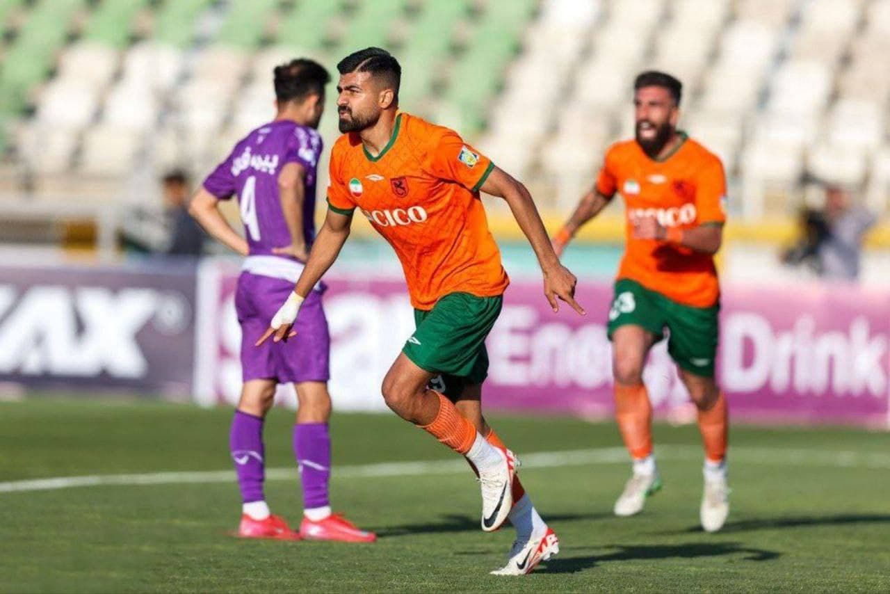 هوادار 0-4 مس رفسنجان؛ نارنجی‌ها خود را از منطقه سقوط دور کردند