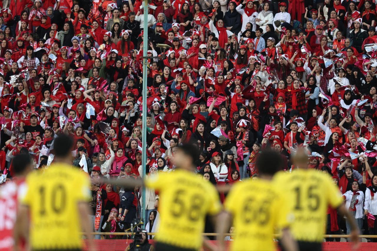 هوادار مجروح پرسپولیس: جانم را برای تیمم می‌دهم؛ بحث شکایت نیست