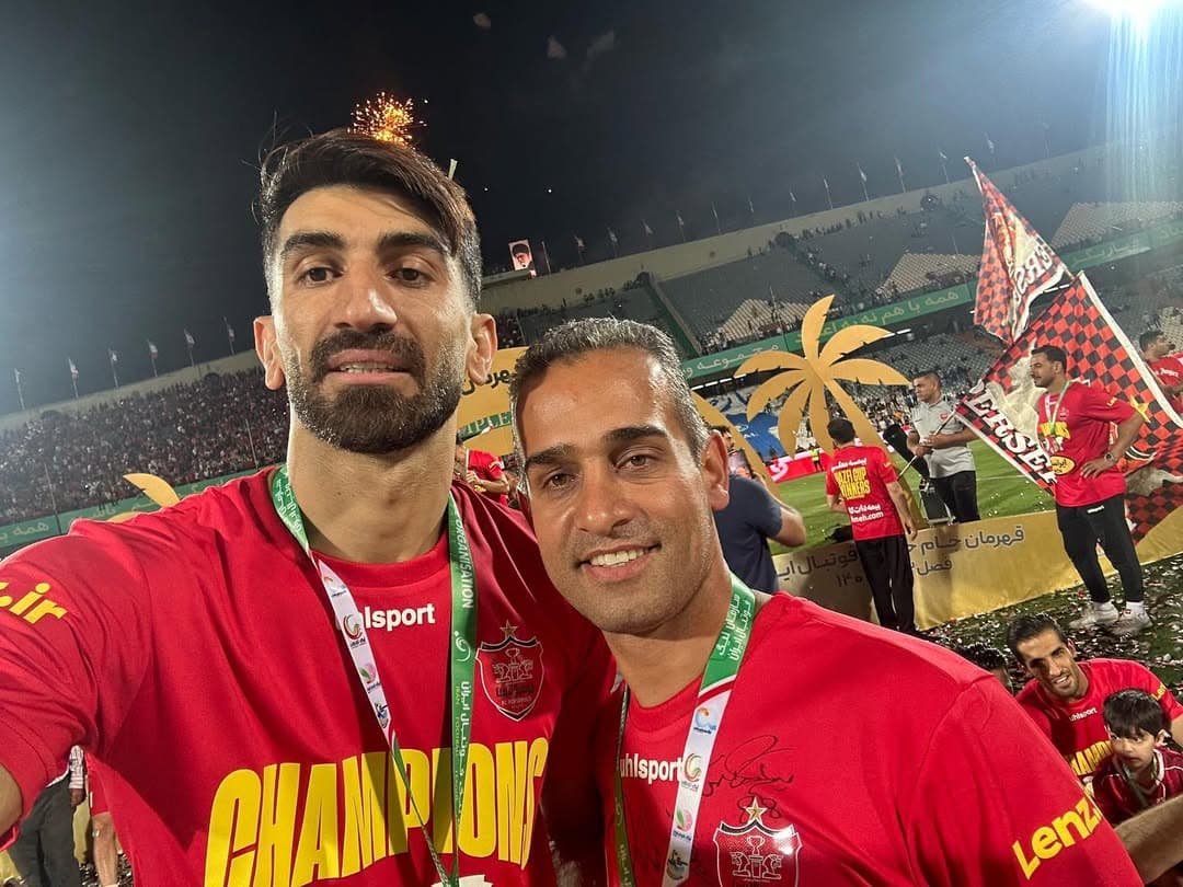 درگیری هواداران پرسپولیس با مصطفی لشگری؛ تو و اربابت مقصر هستید، برو!