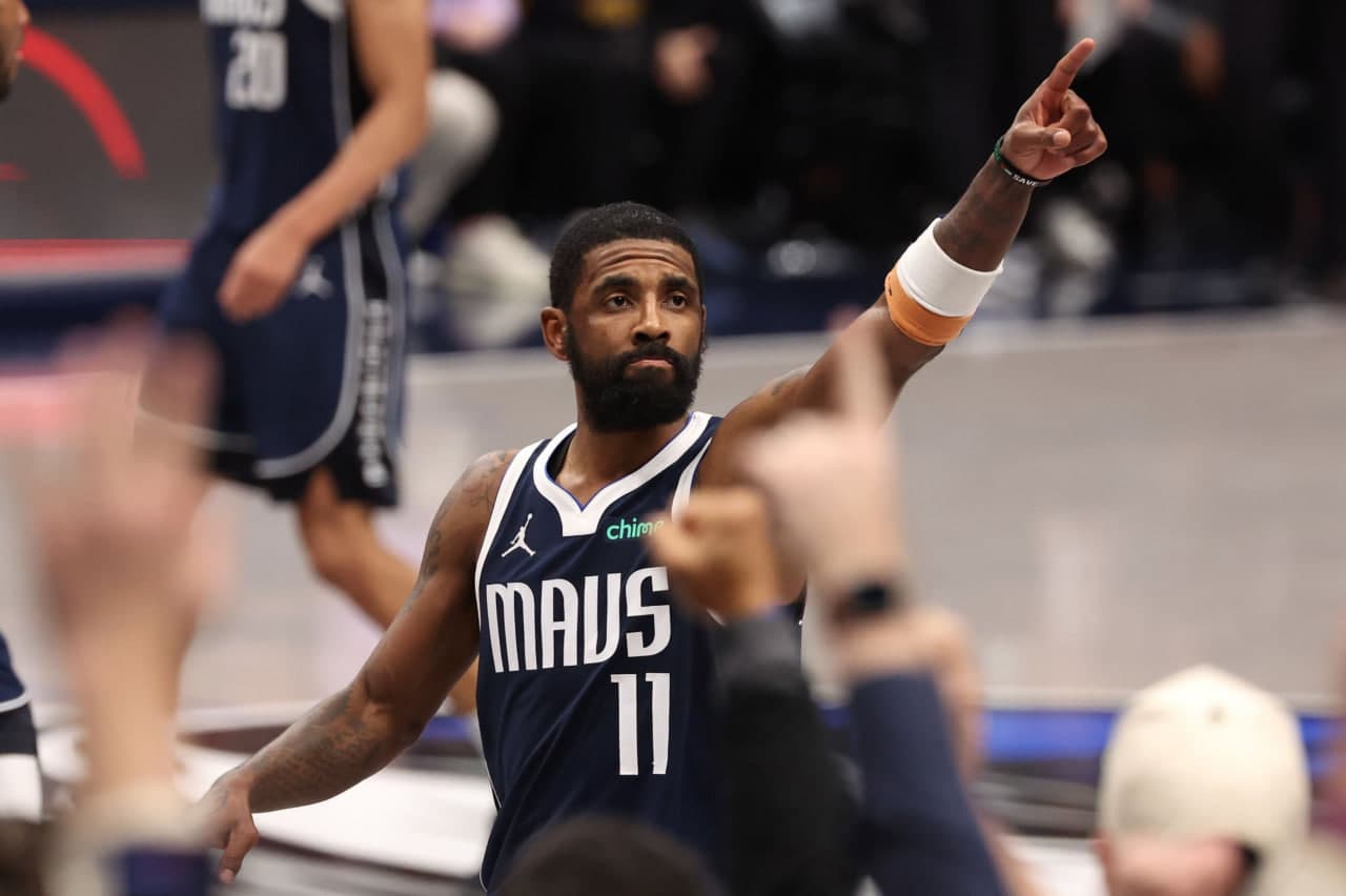 بسکتبال NBA | یک ارتش تک‌نفره به نام کایری اروینگ برای وریرز کافی بود