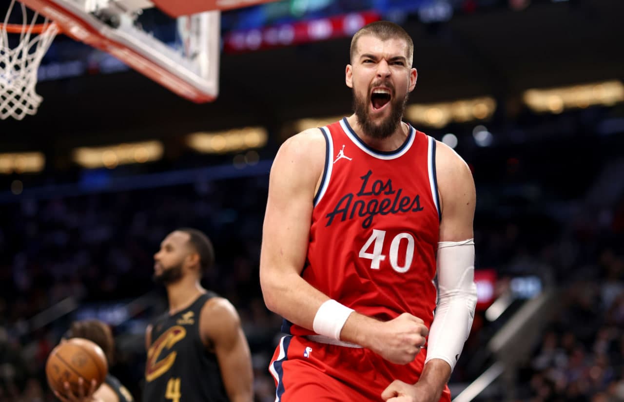 بسکتبال NBA | کلیپرز غول شرق را کشت؛ دیم و یانیس در زندان گلدن استیت