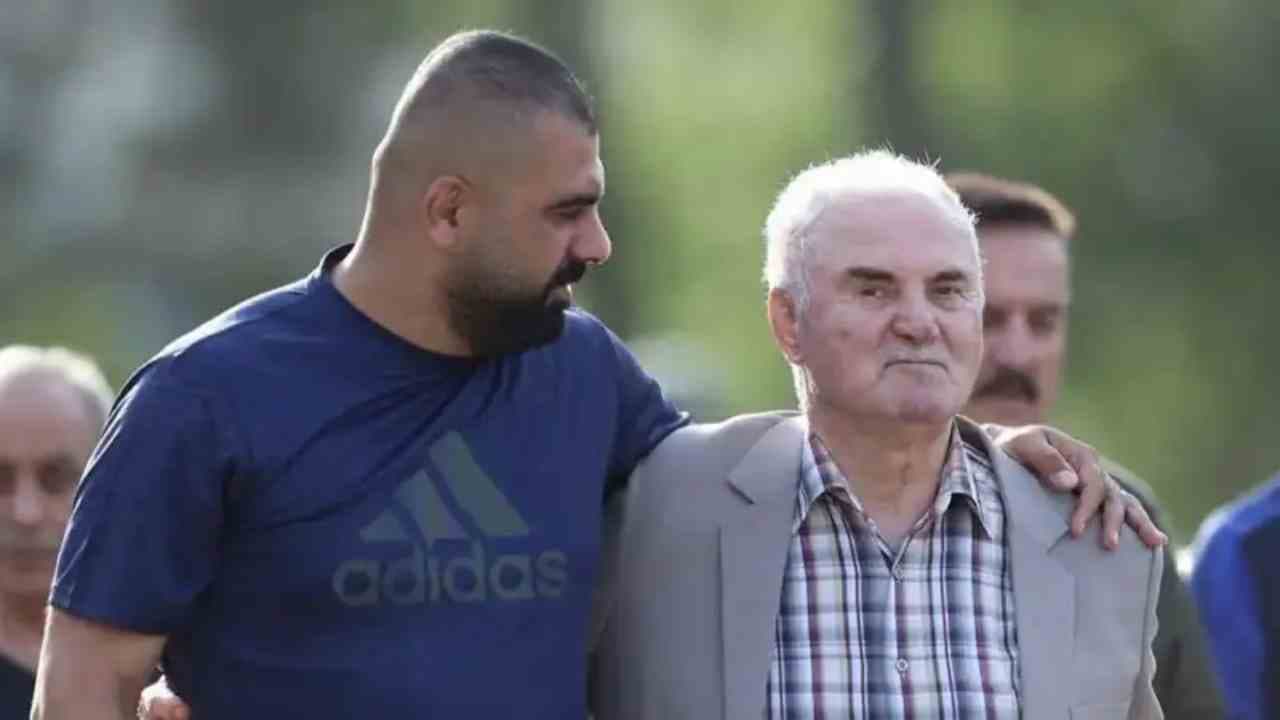 بهمن صالح نیا- مازیار زارع- ملوان