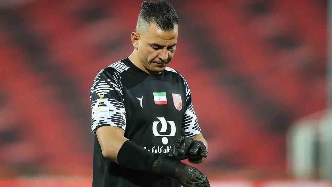 استوری حامد لک برای جواد کاظمیان در حین بازی رئال مادرید - آرسنال / عکس