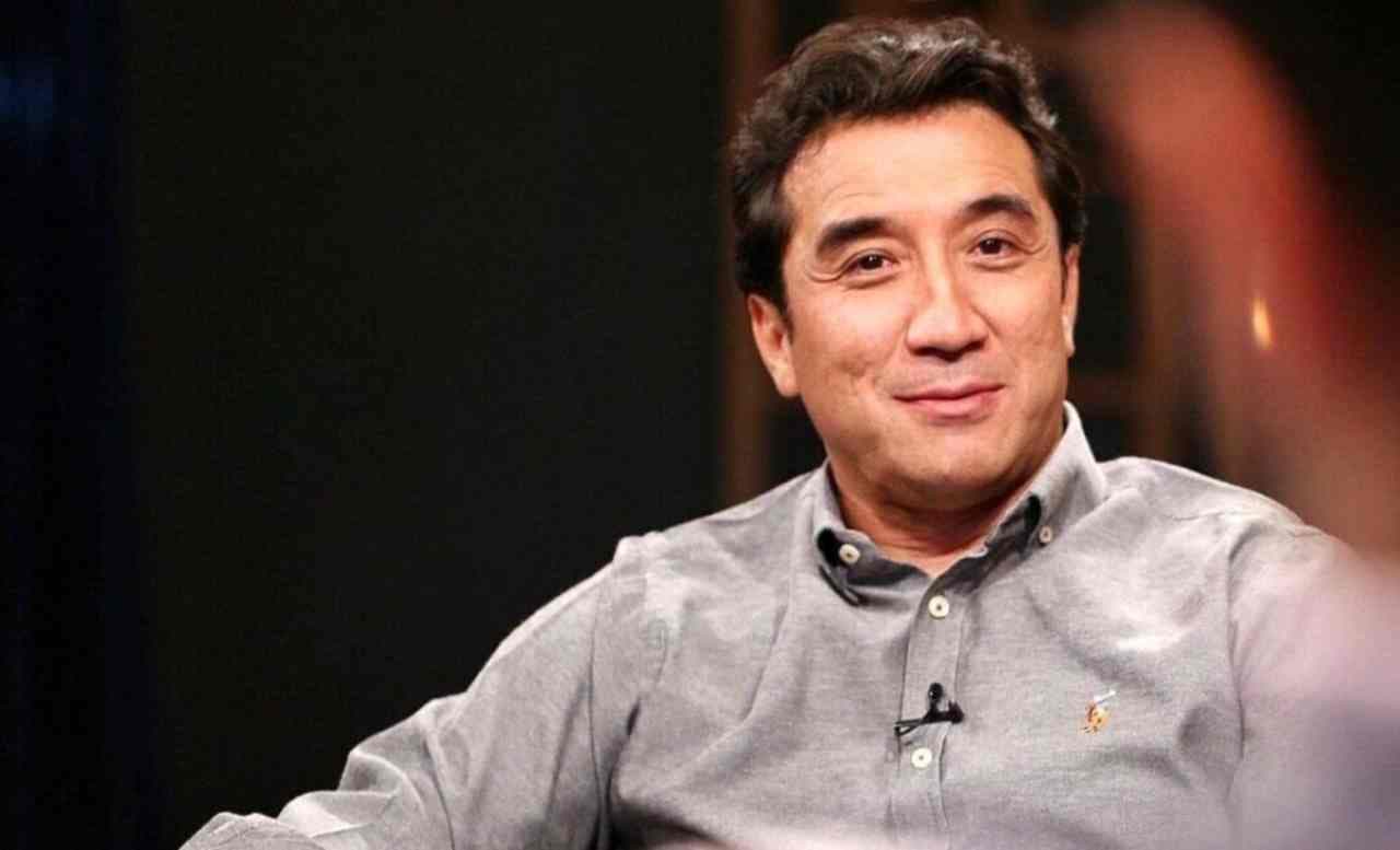 خداداد عزیزی: برای تیم قهرمان حواشی زیادی ایجاد می‌شود؛ چگونه فحش خورم را درست کنم؟