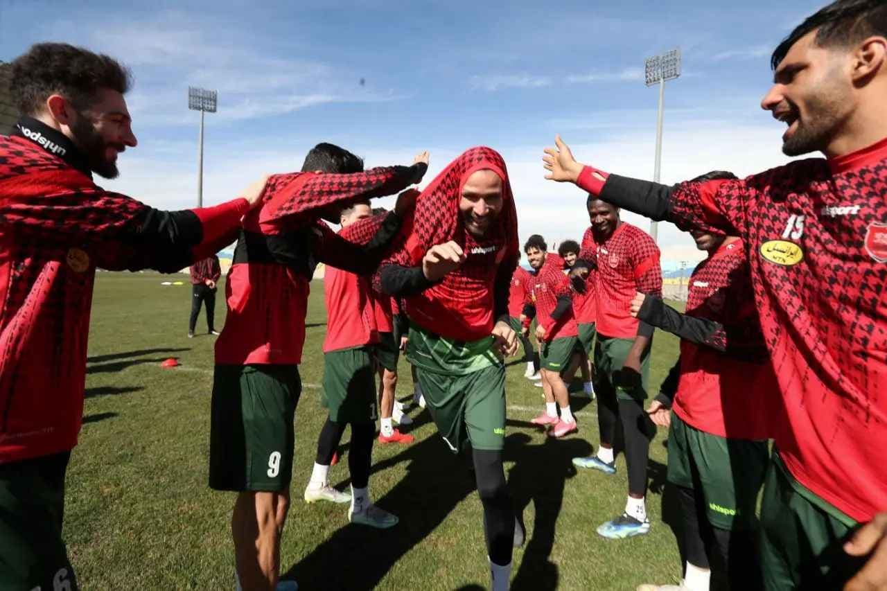 لئاندرو پریرا، مهاجم سابق پرسپولیس به تیم پارنا در لیگ دسته سوم برزیل پیوست