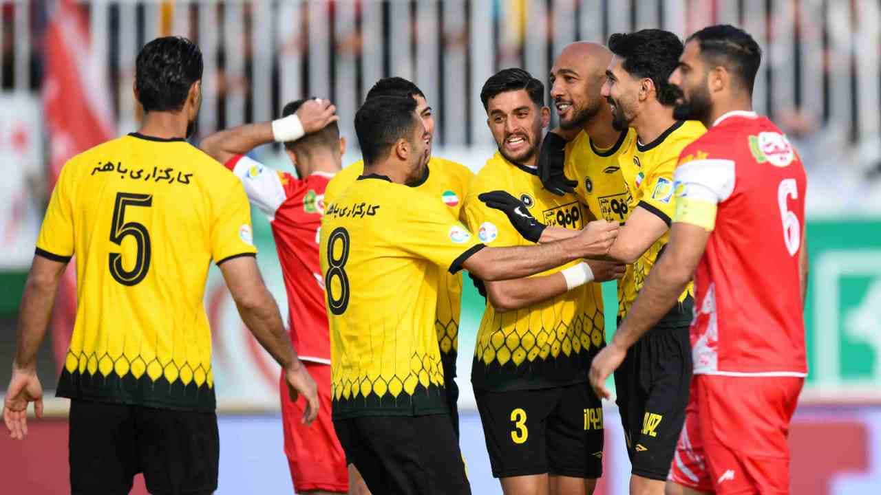 6 بازیکن سپاهان به بازی با مس رفسنجان نمی‌رسند؛ چالش بزرگ کارترون