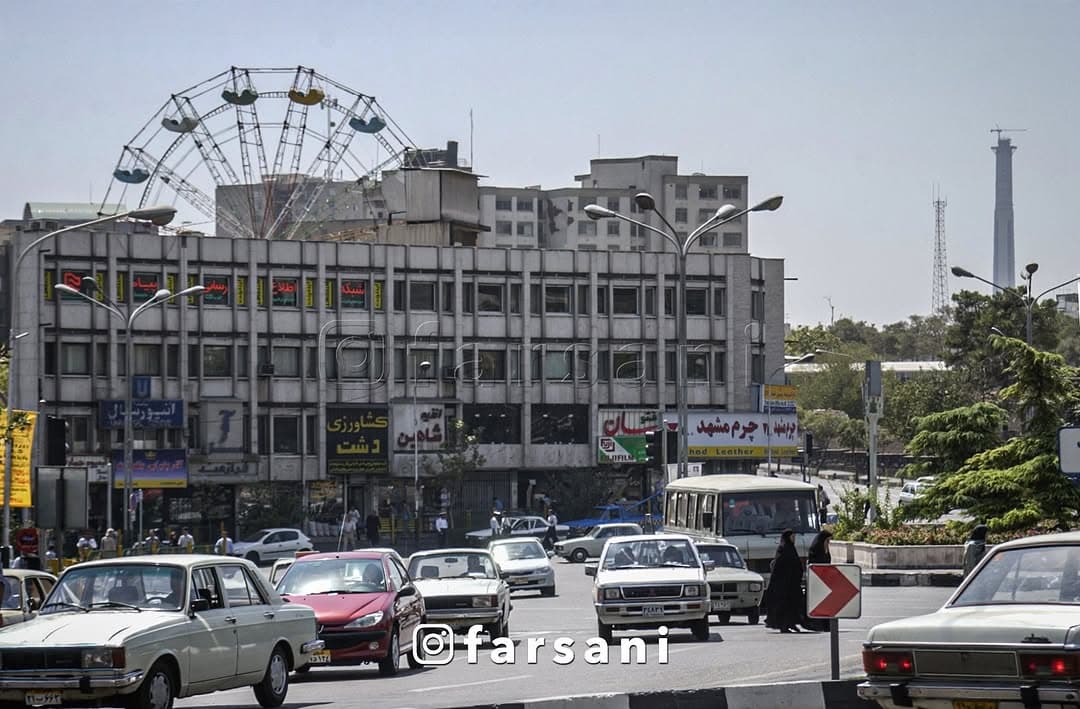 میدان ونک تهران - شهریور ۱۳۸۱