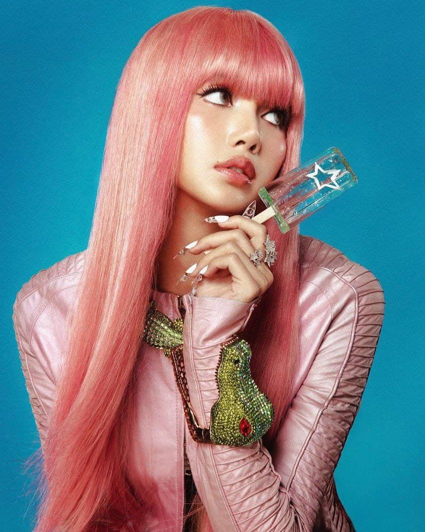 آهنگ جدید " FXCK UP THE WORLD " از LISA و FUTURE 