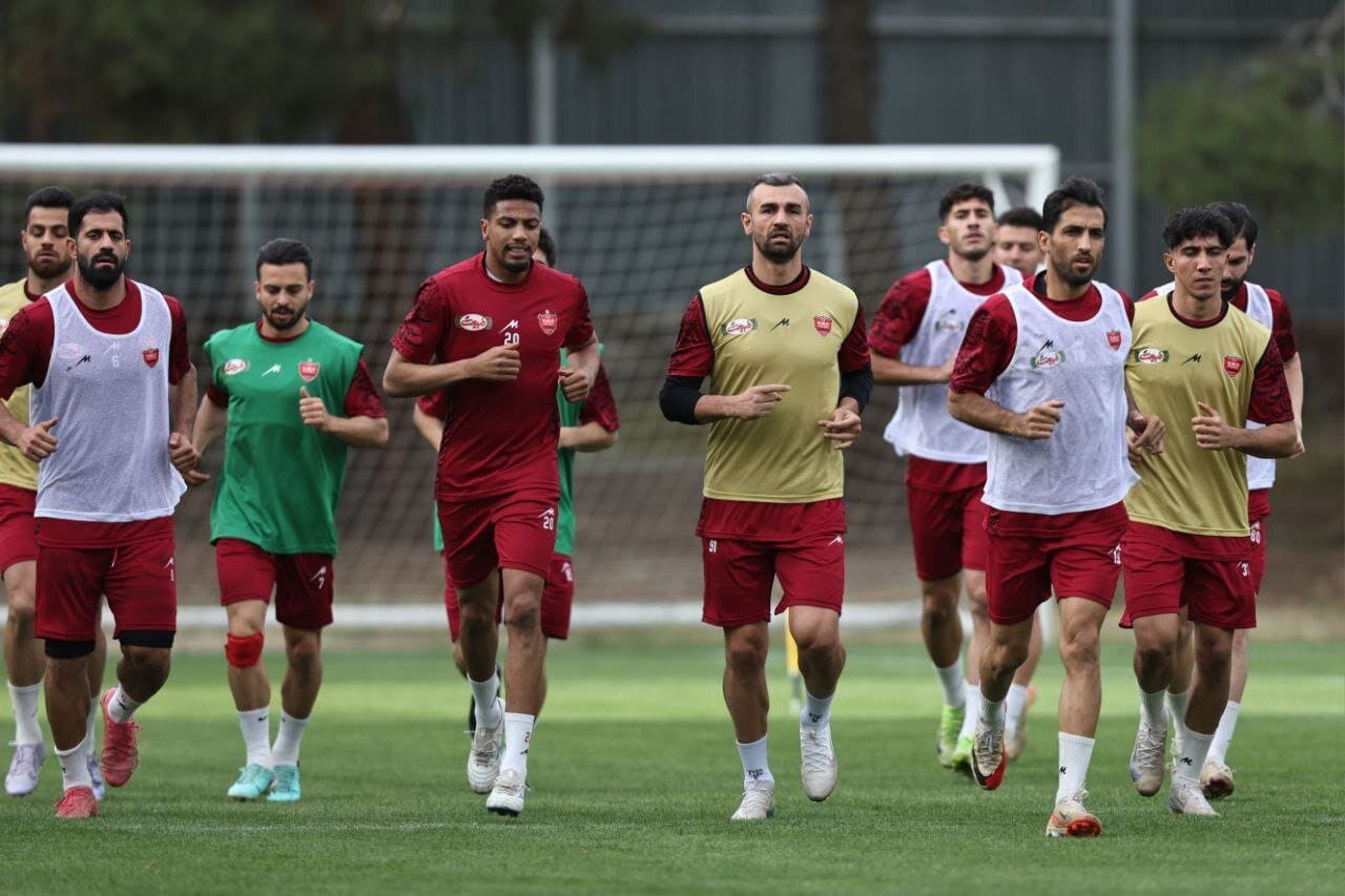 رضا درویش در تمرین امروز پرسپولیس آفتابی شد / عکس
