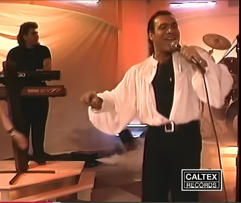 دانلود آهنگ نوستالژی و شاد "دختر ایرونی" از اندی به علاوه متن