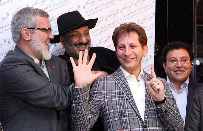 بالاخره یه روزی گند اختلاس زنوزی هم مثل اختلاس سپاهان در میاد