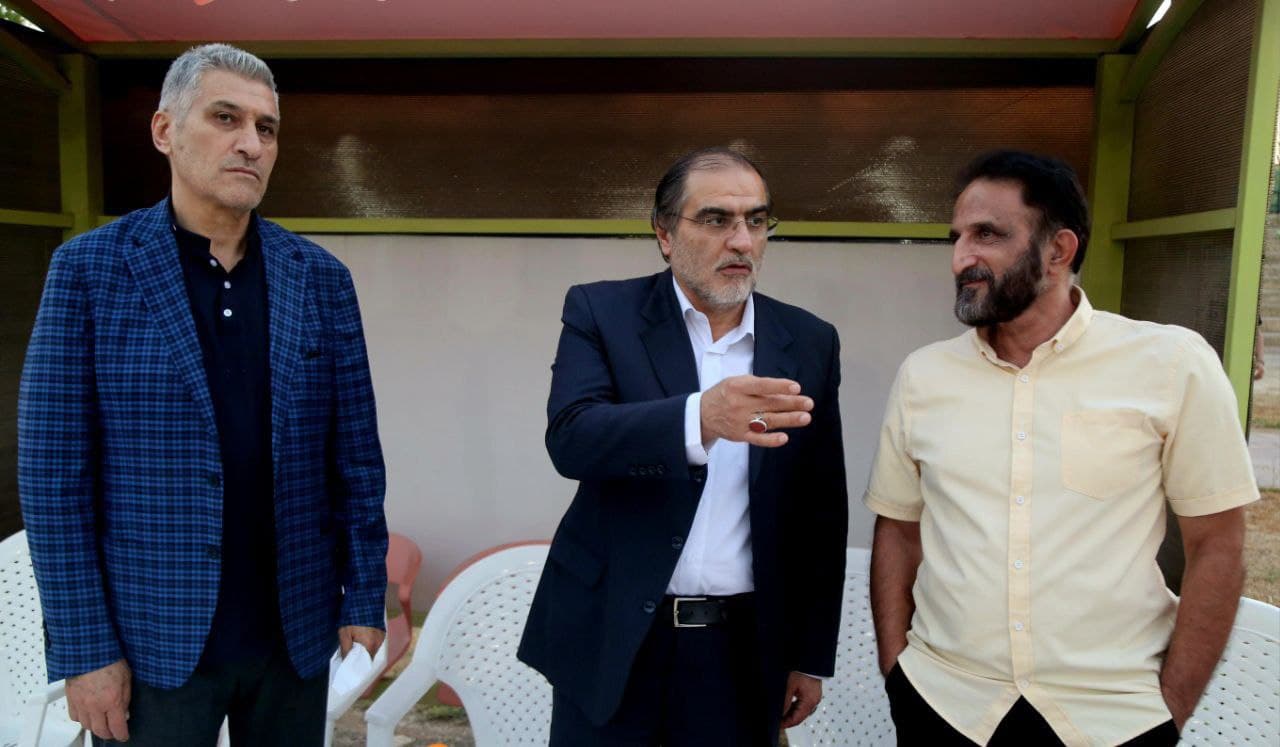 حیف است استقلال از پرسپولیس عقب بیفتد؛ کارخانه: شهریاری نقشی در بحران تیم ندارد