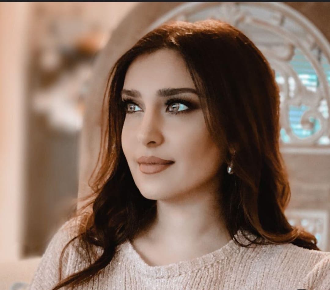 آهنگ انگلیسی run away از مژده جمالزاده ?? (+متن و ترجمه)