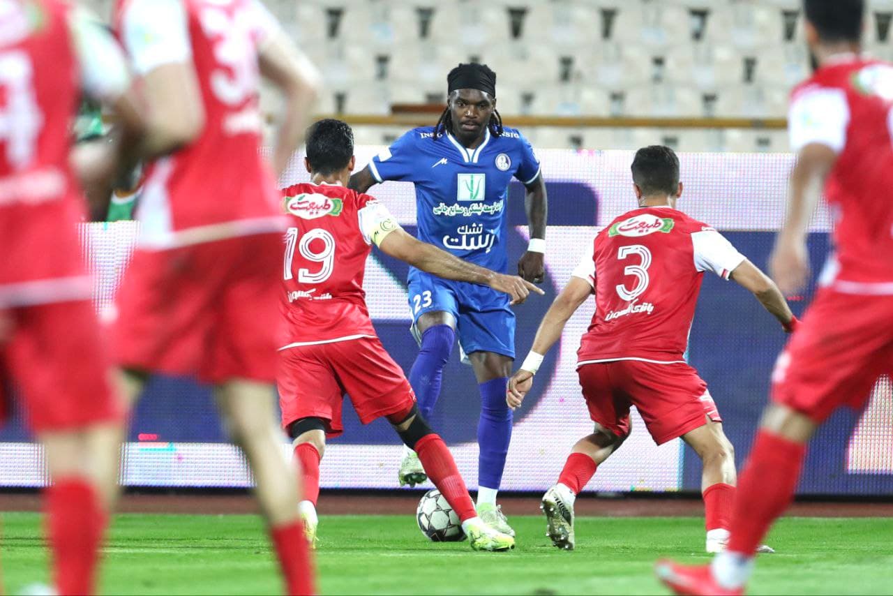 سدی بزرگ برای جدایی بیفوما؛ آیا پرسپولیس و استقلال قادر به پرداخت ۵۰۰ هزار دلار هستند؟