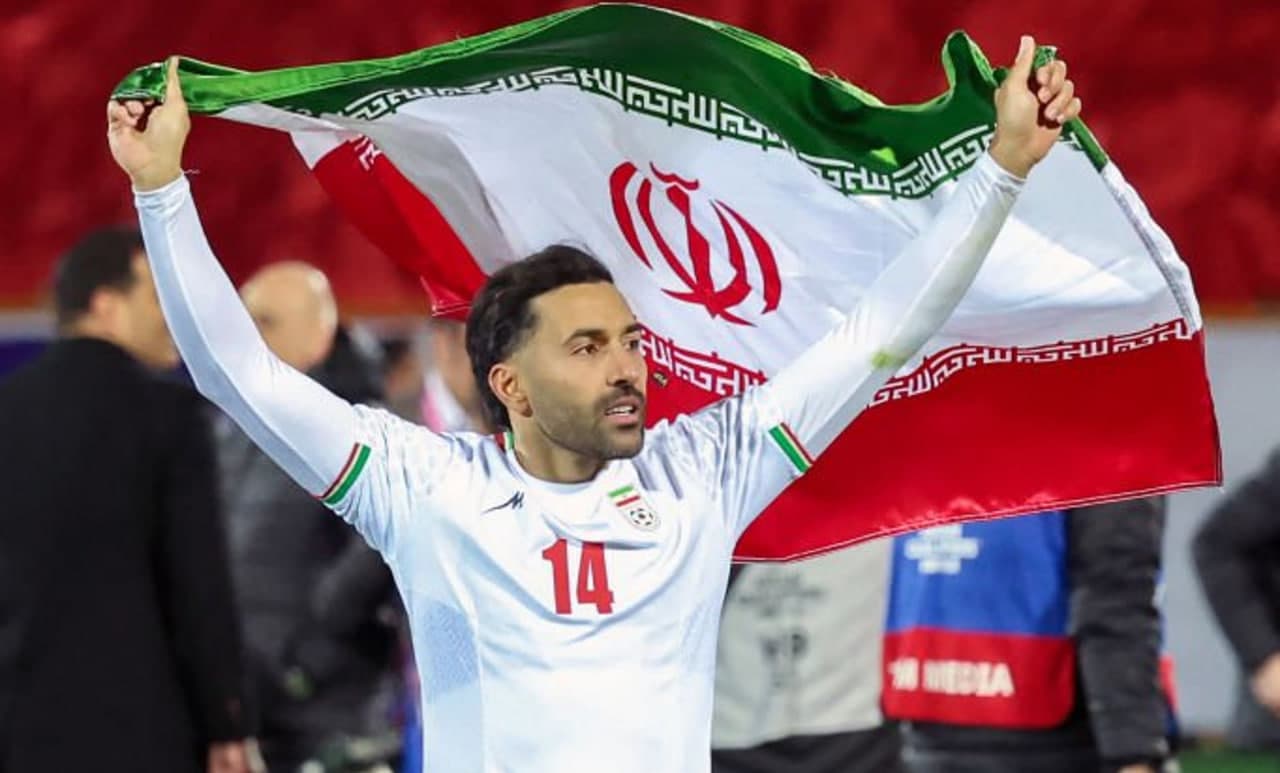 استقلال و پرسپولیس بازیساز می‌خواهند؛ سامان قدوس مدنظر سرخابی‌های پایتخت