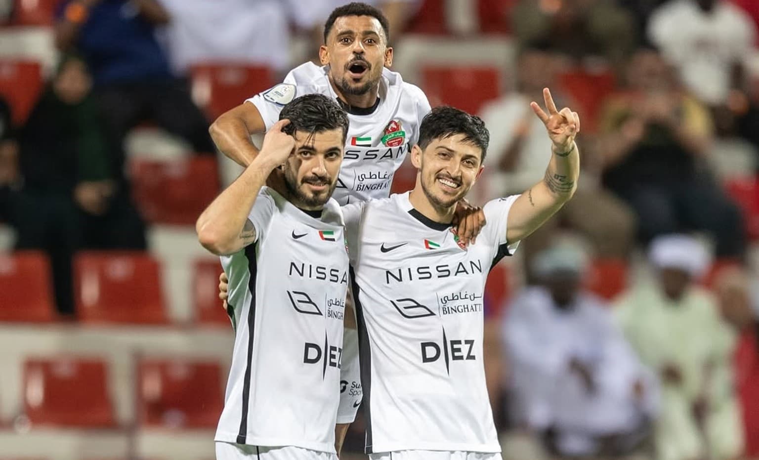 برد پر گل شباب الاهلی با گل و پاس گل سردار آزمون 