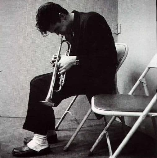 Chet Baker - Happy Little Sunbeam