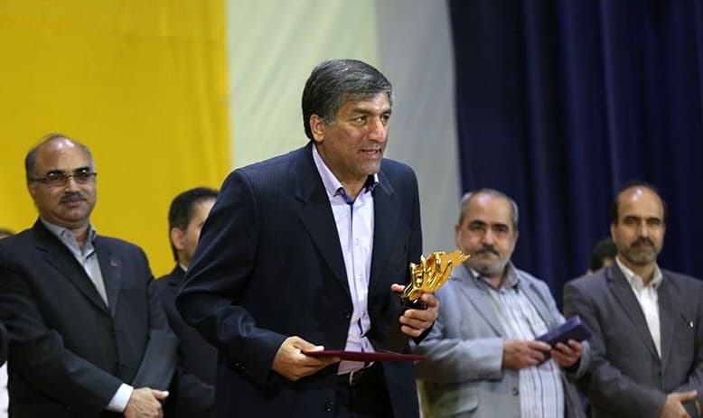 علی عیسی زاده، مدیرعامل صنعت نفت: آقایان فدراسیونی! ما از شما طلب‌کار هستیم؛ باشگاه‌ها حق پخش تلویزیونی می‌خواهند
