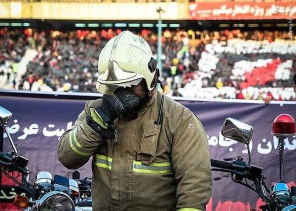 گرامیداشت شهدای آتش نشان پلاسکو و دریانوردان نفت کش ایرانی در هفته بیستم لیگ برتر ایران