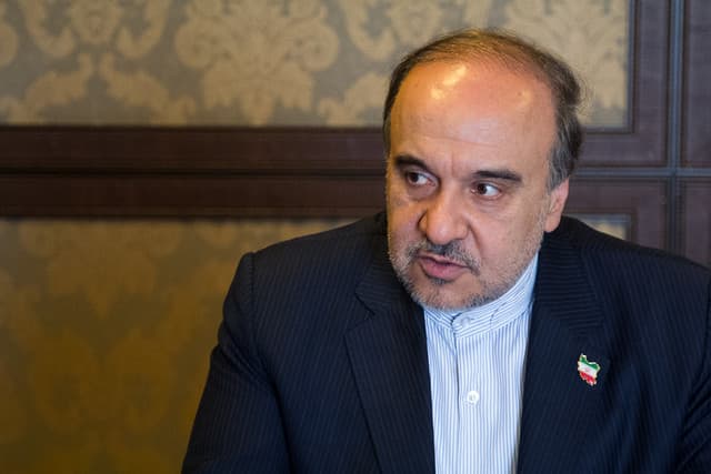 سلطانی فر: قلب کشتی جهان در ایران می تپد؛ مقابل کمیته المپیک و شرکت سامسونگ موضع گیری سختی گرفتیم