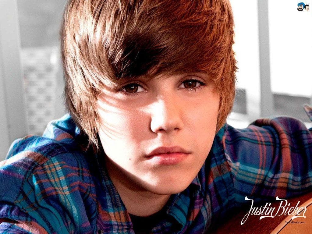 دانلود آهنگ Down To Earth از justin bieber  آلبوم 2010 - My Worlds Acoustic
