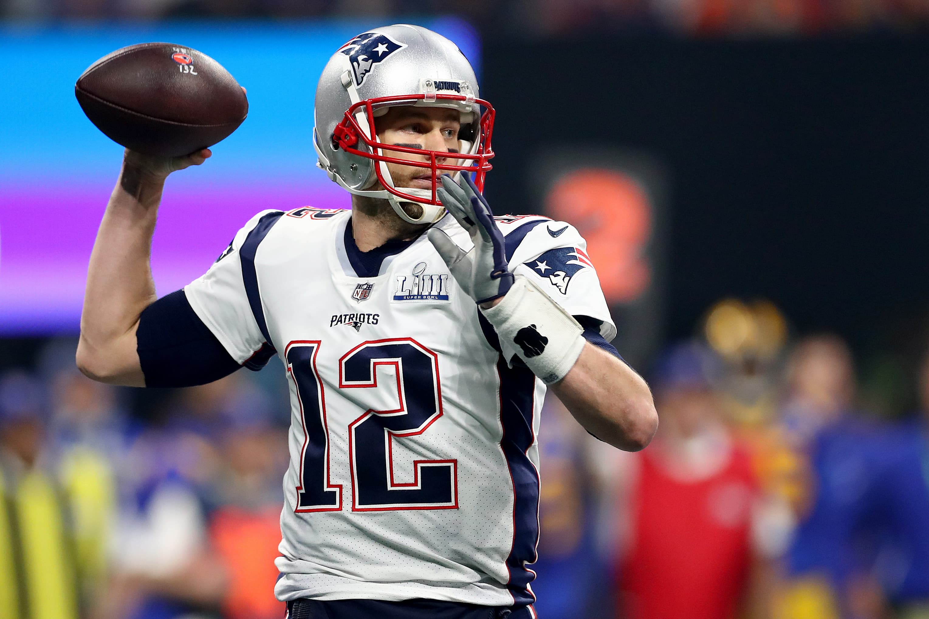 لیگ فوتبال آمریکایی؛ با بهترین بازیکنان لیگ NFL آشنا شوید؛ از تام بریدی و پاتریک ماهومز تا آنتونیو براون و آرون دونالد