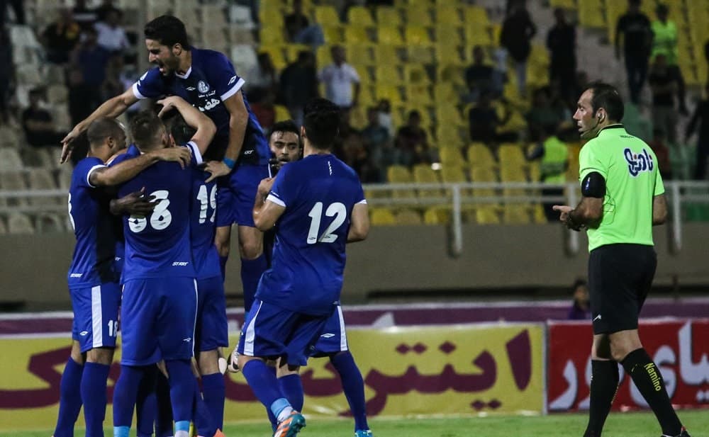 نیمه اول؛ سپید رود 1-1 استقلال خوزستان