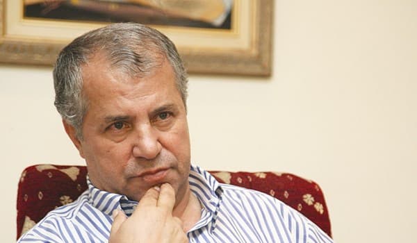 علی پروین به ملاقات فرزند رضا درویش، مدیرعامل سایپا رفت