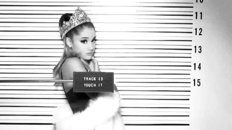 دانلود آهنگ زیبای Ariana Grande - Touch it