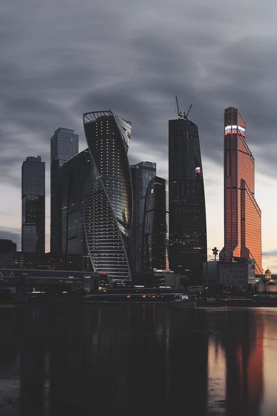 ۸ دلیل برای آموختن زبان روسی