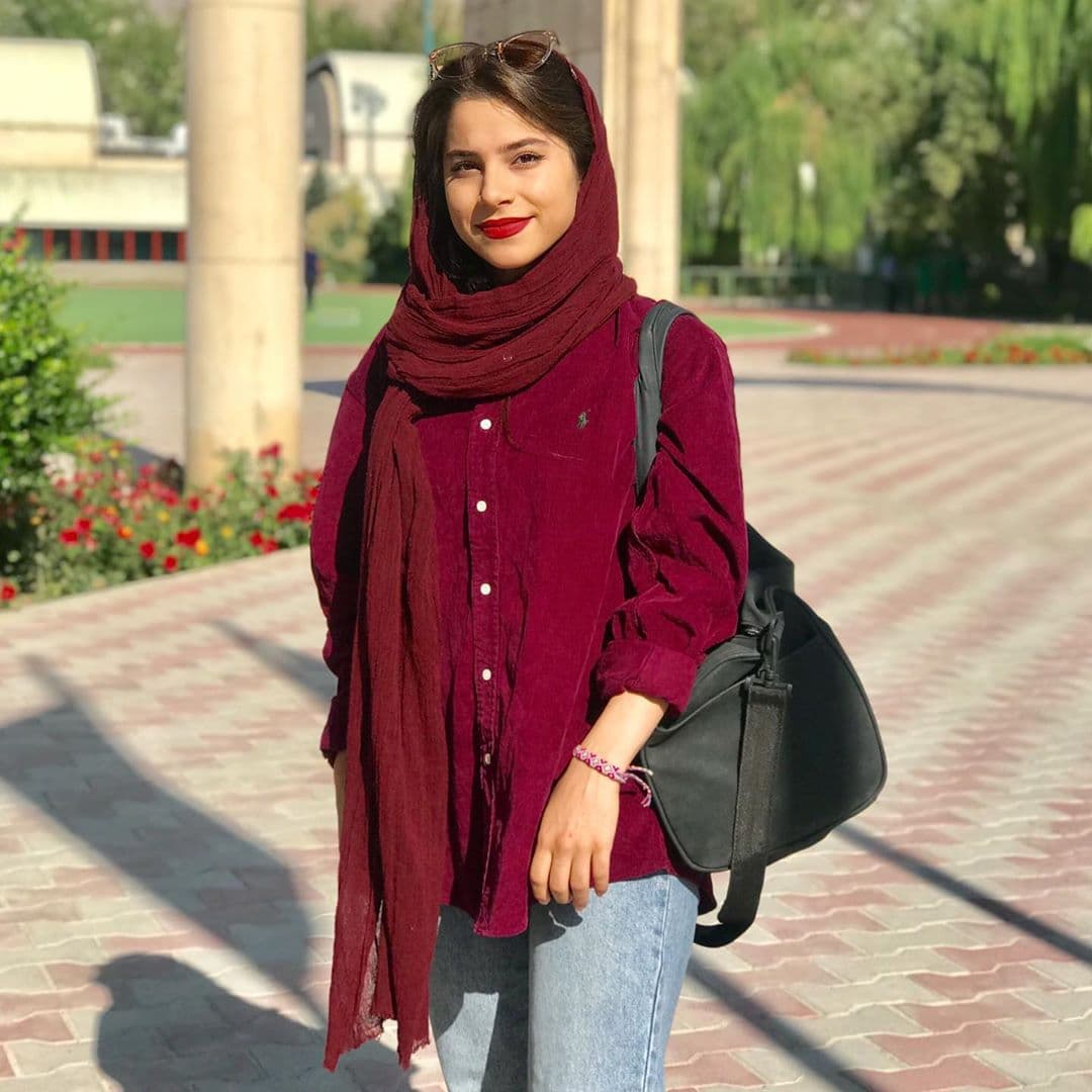 ملیکا احدی؛ قهرمان کاراته و عضو تیم ملی