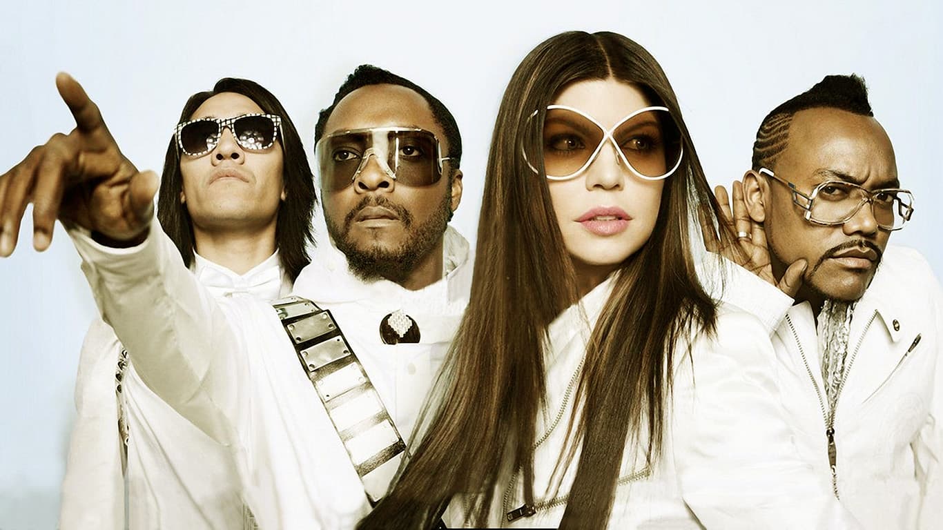 دانلود آهنگ زیبای The Black Eyed Peas - Meet Me Halfway