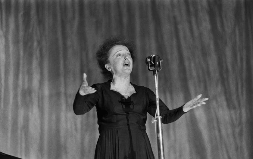 دانلود آهنگ زیبای فرانسوی Edith Piaf - La Vie En Rose