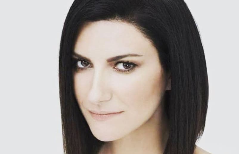 دانلود آهنگ زیبای ایتالیایی Laura Pausini - Io Canto
