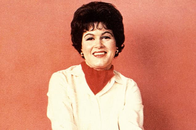 دانلود آهنگ زیبای Patsy Cline - I Fall To Pieces