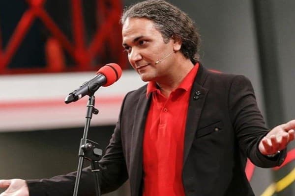 دانلود آلبوم «پروانه‌های پیراهنش» از اهورا ایمان