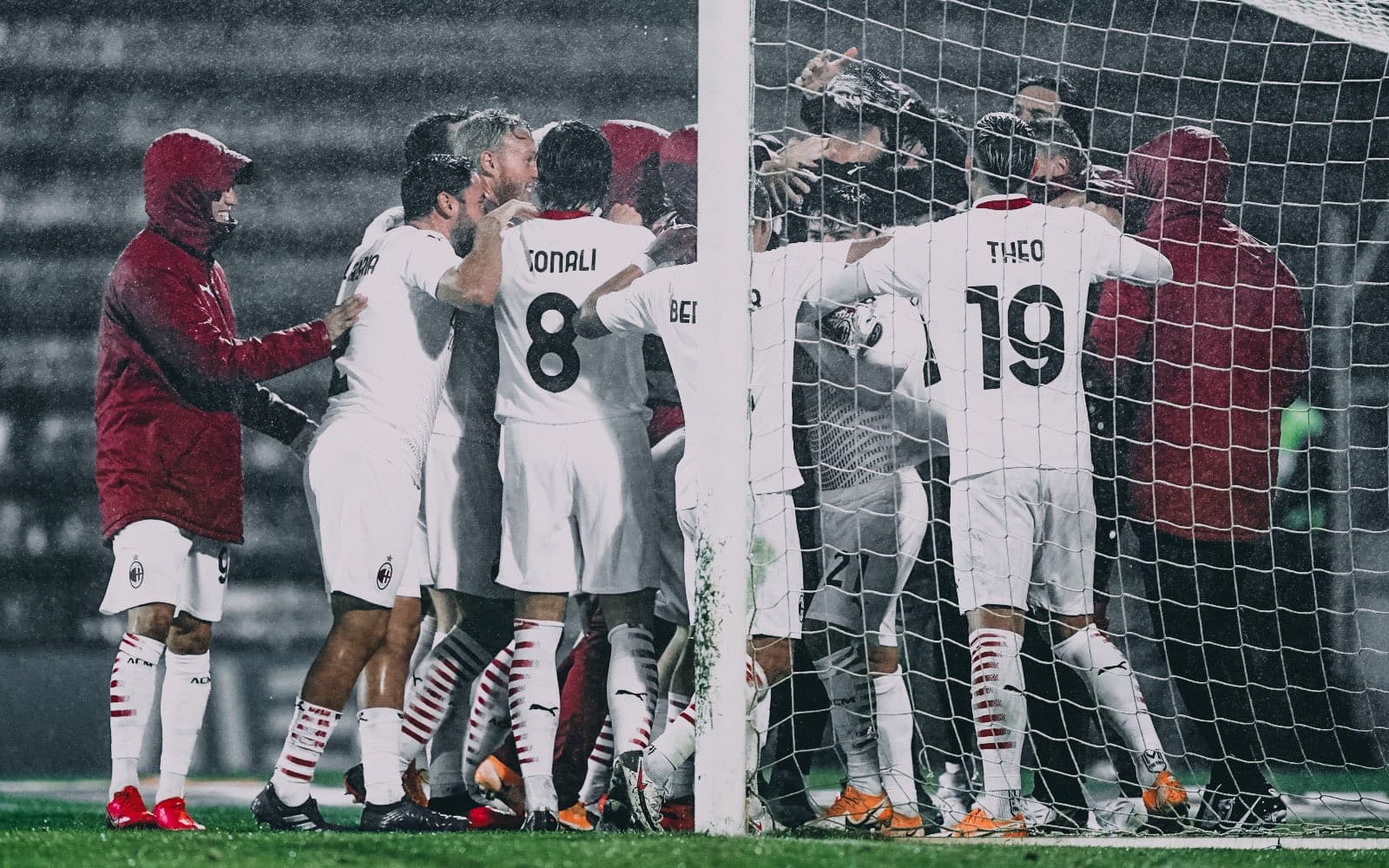 ریو آوه (8) 2-2 (9) میلان؛ این بازی را فراموش نخواهید کرد!