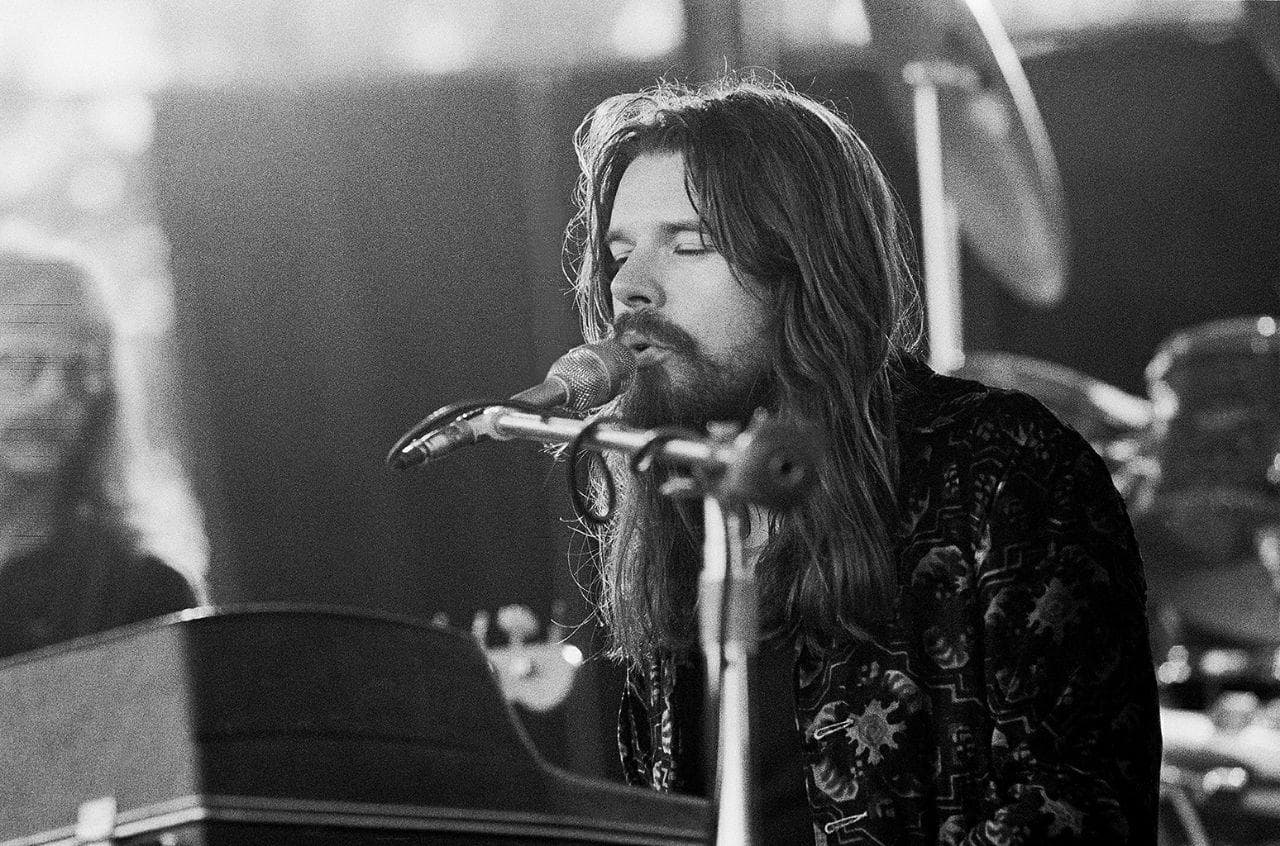 دانلود آهنگ Turn The Page از Bob Seger