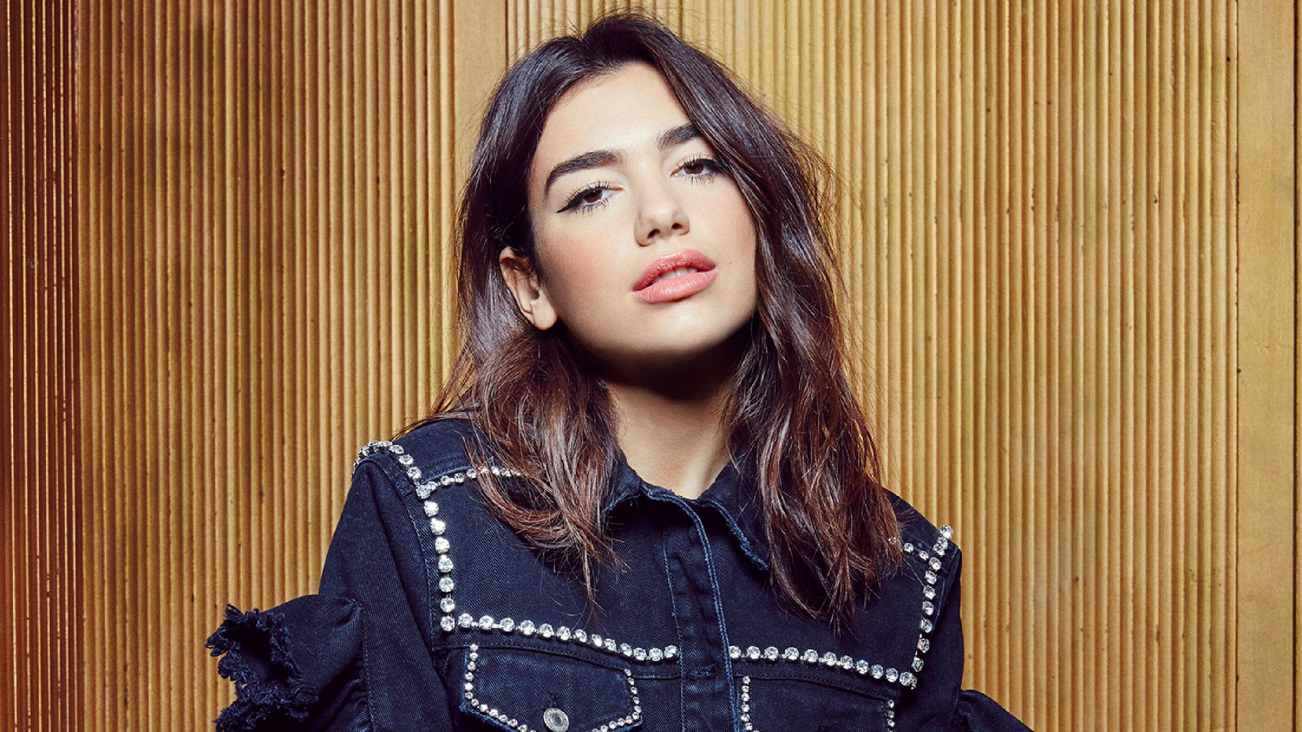 دانلود آهنگ جدید Dua Lipa به نام Levitating