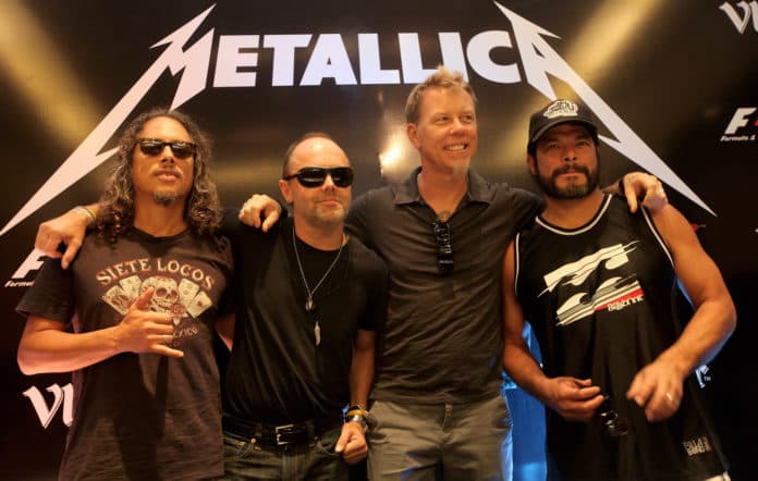 دانلود آهنگ Metallica - The Day That Never Comes