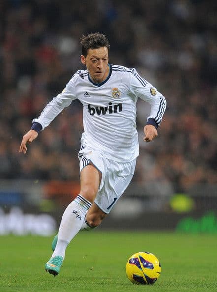 برترین هافبک تهاجمی دهه 2020-2010 فوتبال اروپا: (France Football)
