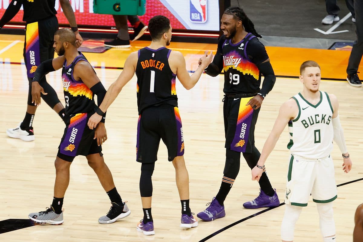 خلاصه بازی فینیکس سانز 125-124 میلواکی باکس (فصل 2020/21 لیگ NBA)