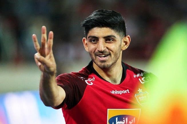مهدی ترابی پیراهن مهرداد میناوند را می پوشد؟