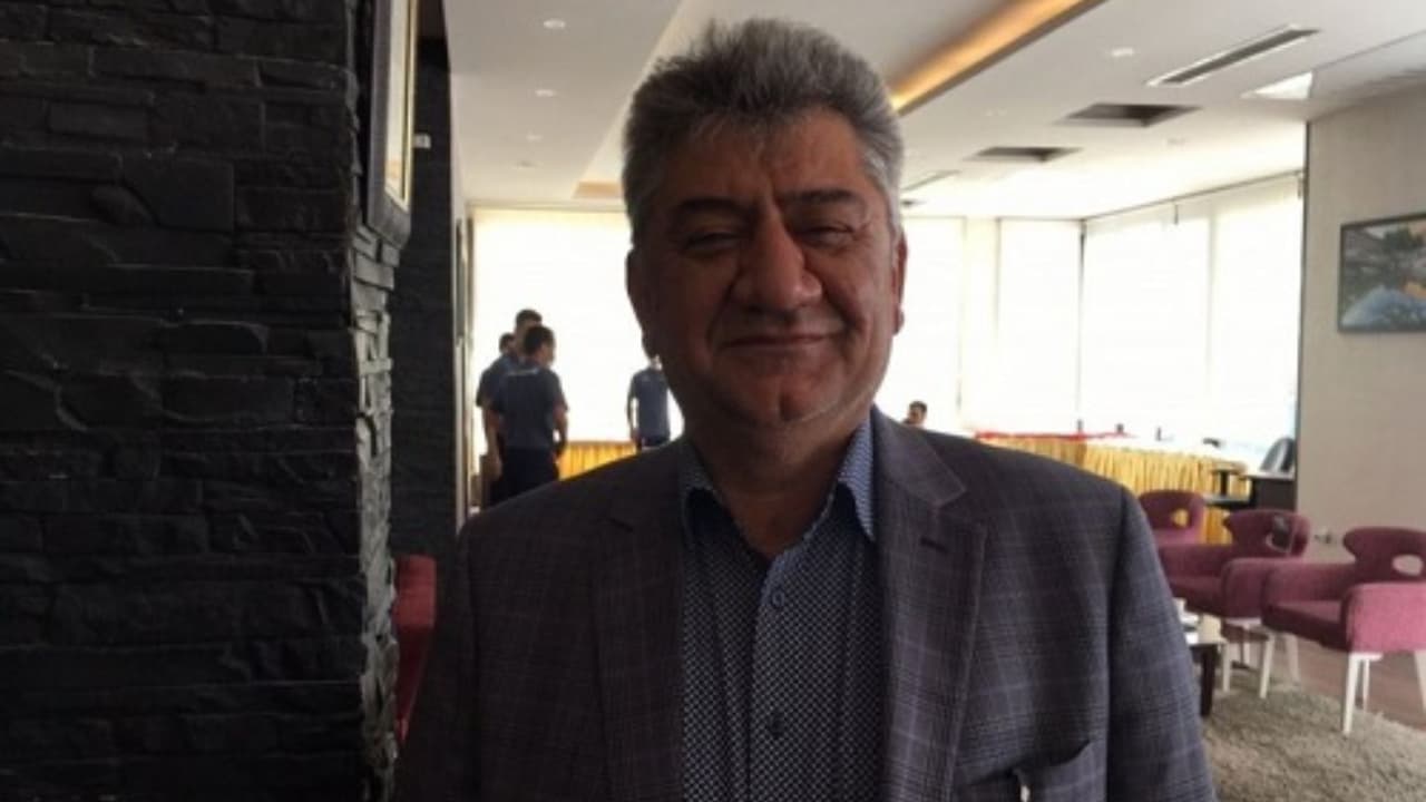 اسماعیلی صفیری: یک روز از خواب بیدار شدم، فریدون اصفهانیان به جای من سرپرست شده بود!
