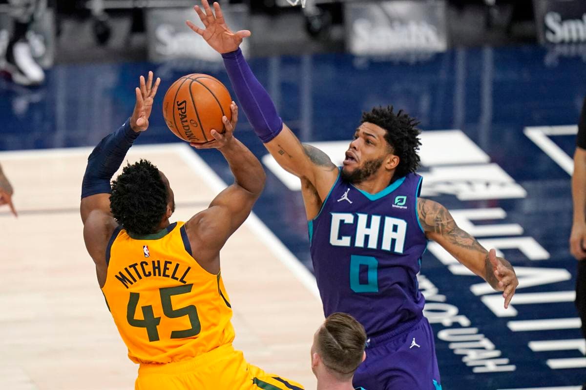 نتایج بازی‌های 22 فوریه 2021 لیگ NBA / پیروزی جز برابر هورنتس با 28 پرتاب سه امتیازی!