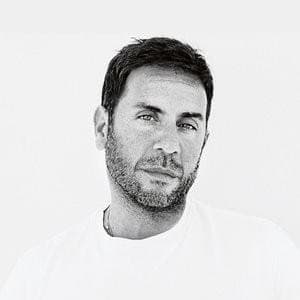 آهنگ خاطره انگیز یونانی Ela na dies از Giorgos Mazonakis