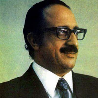 نو بهار آمد و من عاشق و مست