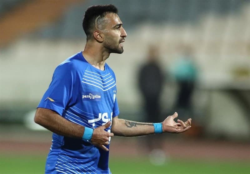 حضور ارسلان مطهری در باشگاه استقلال