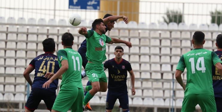 اخراج سه بازیکن ماشین سازی در آستانه بازی با پرسپولیس